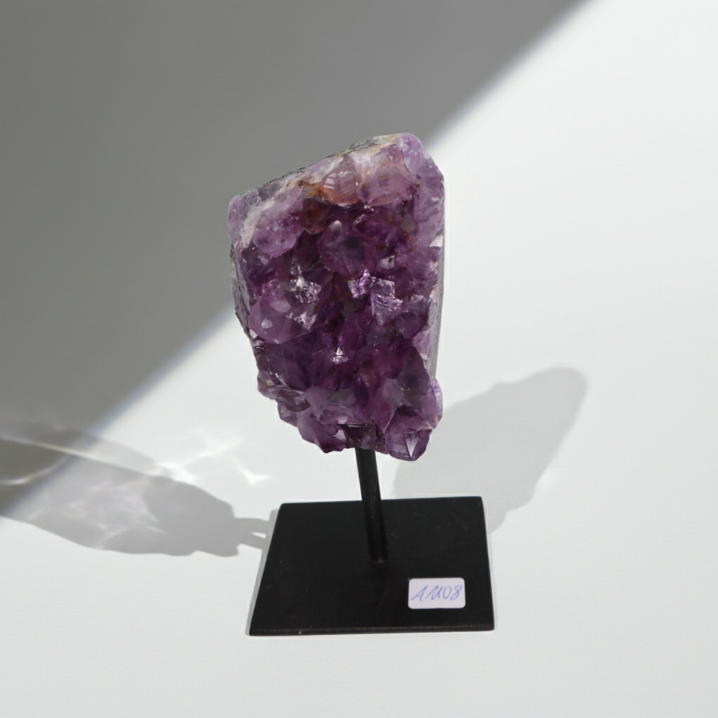 Amethyst auf Metallständer 08