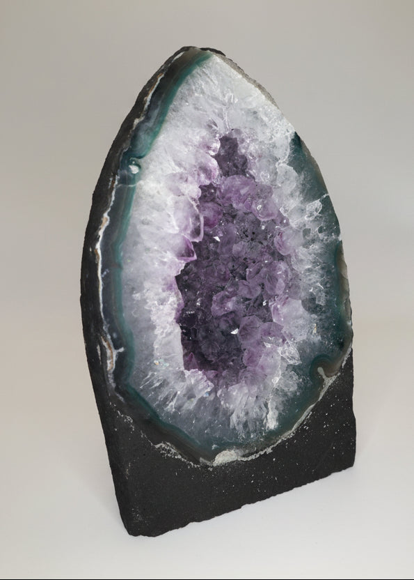 Amethyst Geode 02