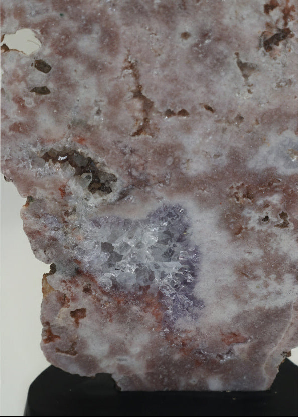 Pink Amethyst auf Standfuß 01