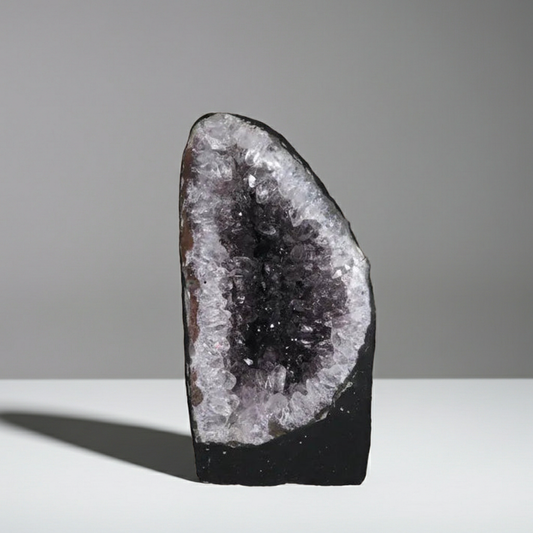 Amethyst Geode 01