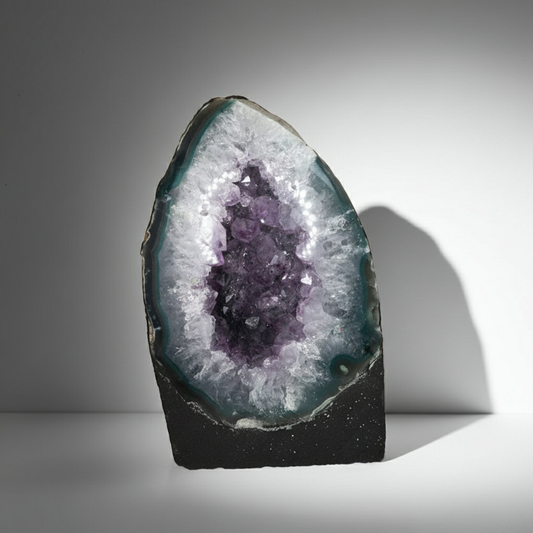 Amethyst Geode 02
